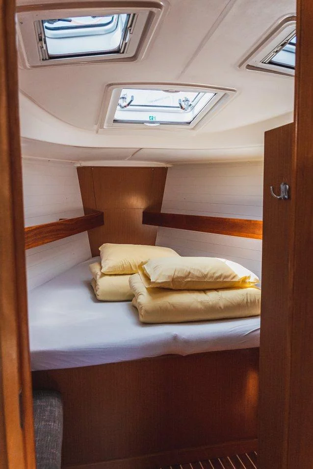 Bavaria 36 Cruiser (Mystic)  - 12