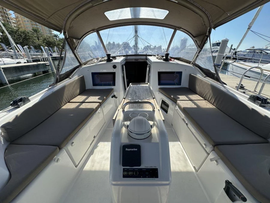 Sun Odyssey 410 - 3 cab. (Vigilant)  - 19