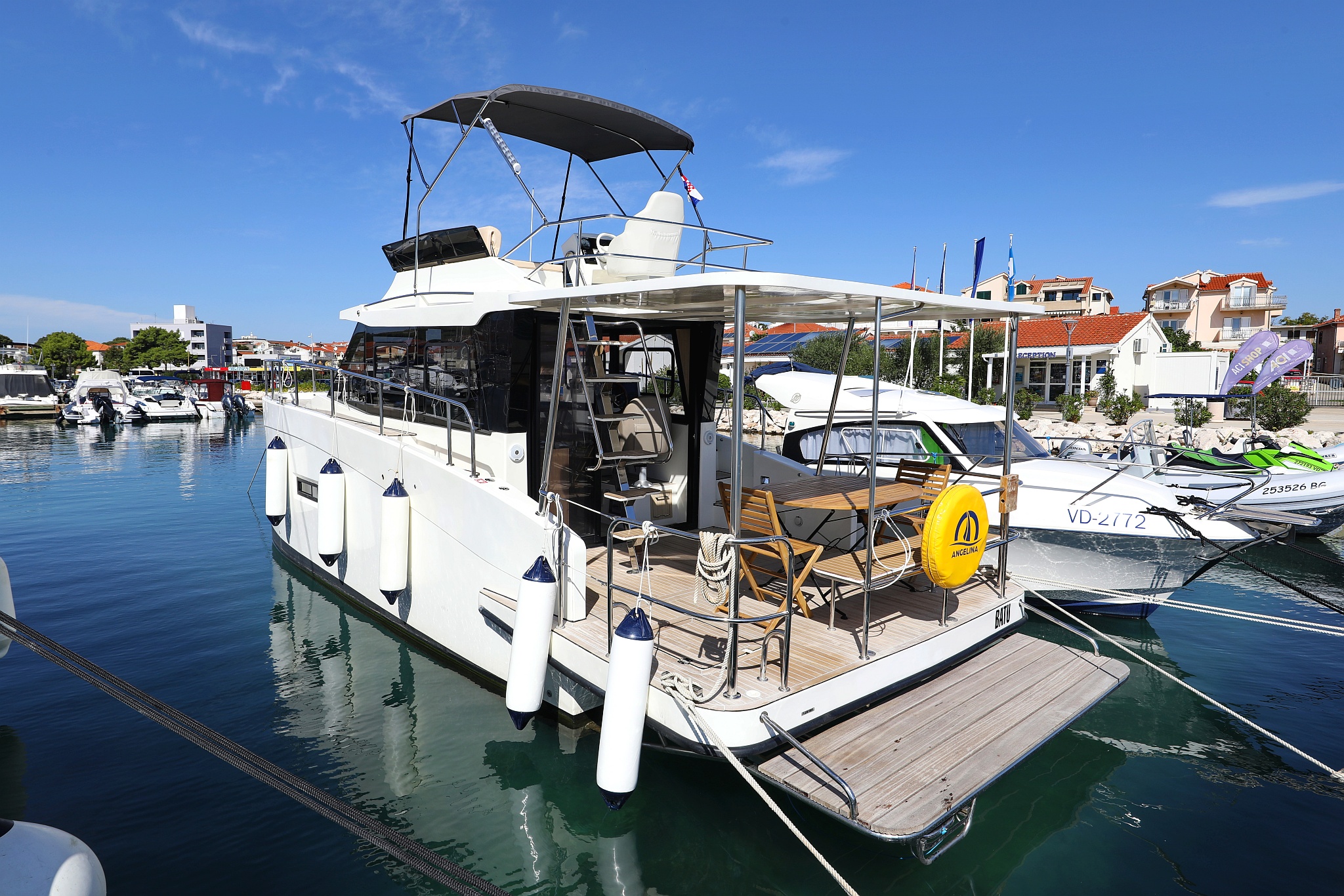 Photo #3 - Futura 40 Grand Horizon (Batu) in Vodice - 38409