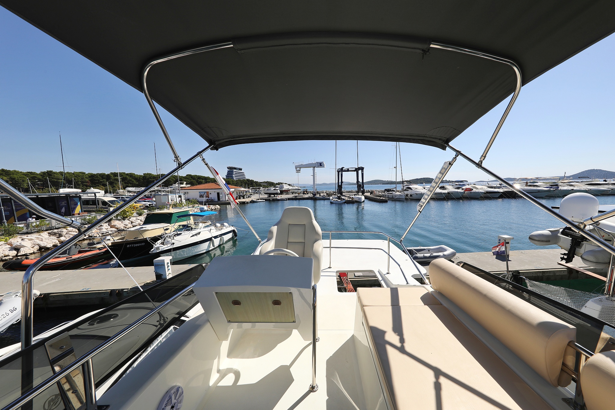 Photo #10 - Futura 40 Grand Horizon (Batu) in Vodice - 38409