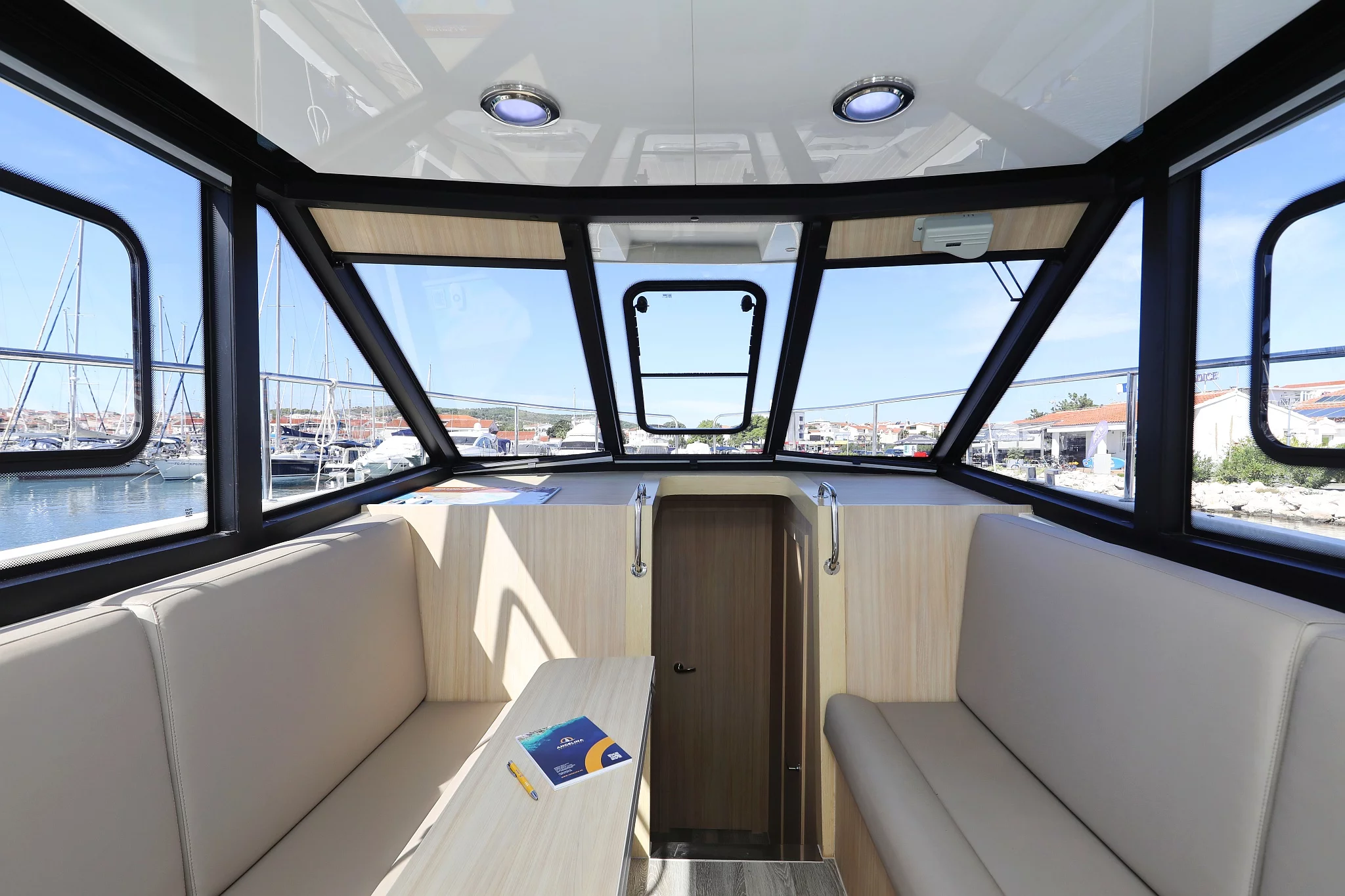Futura 40 Grand Horizon (Batu)  - 16