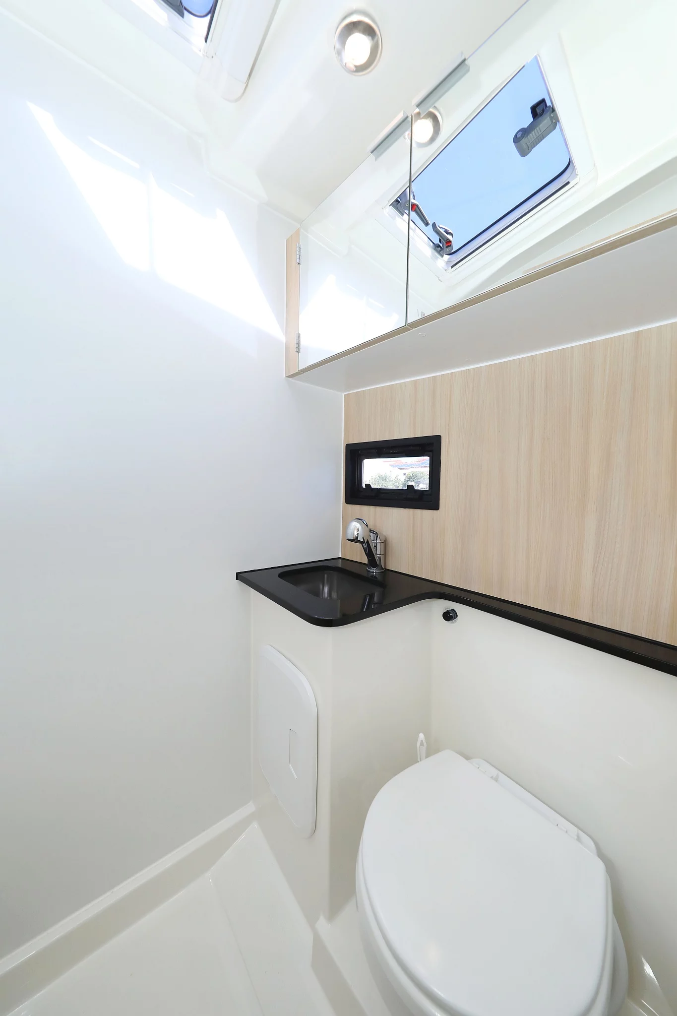Futura 40 Grand Horizon (Batu)  - 36