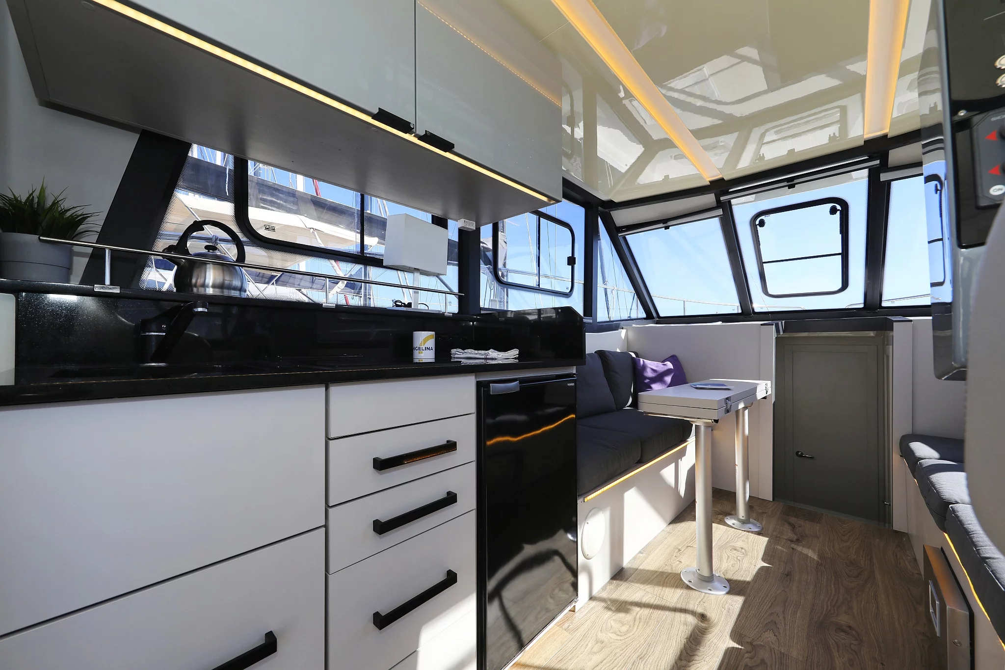 Futura 40 Grand Horizon (Nanda*)  - 11