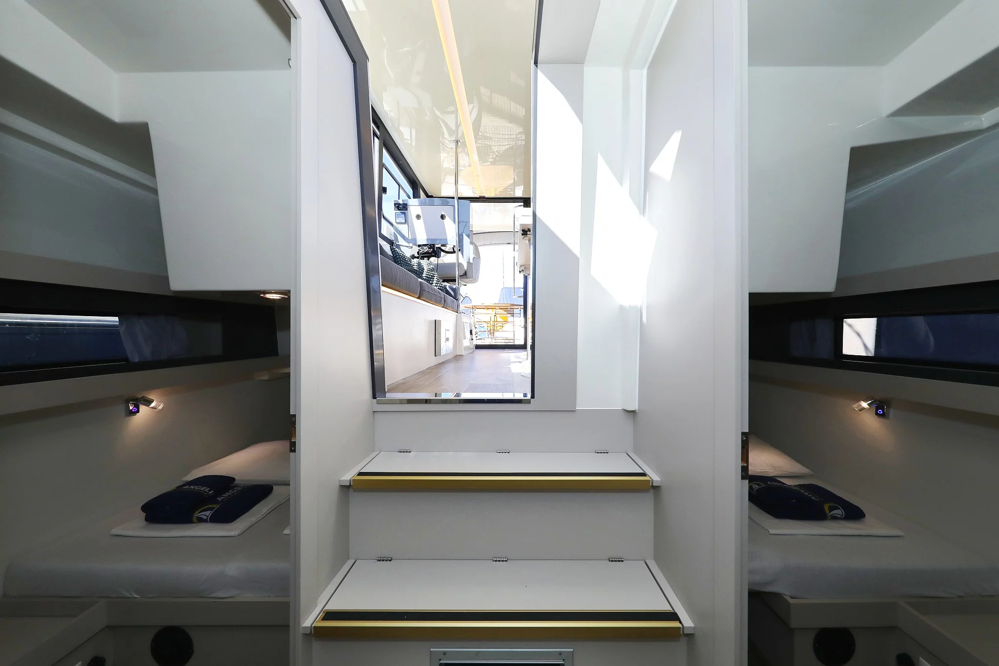 Futura 40 Grand Horizon (Nanda*)  - 15