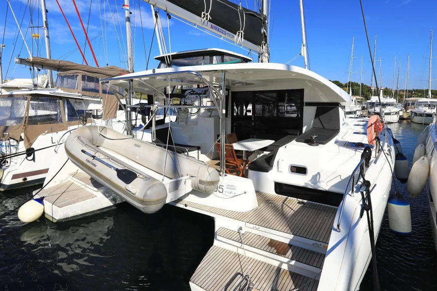 Lagoon 42 - 4 + 2 cab. (Fleur de Sel)  - 2