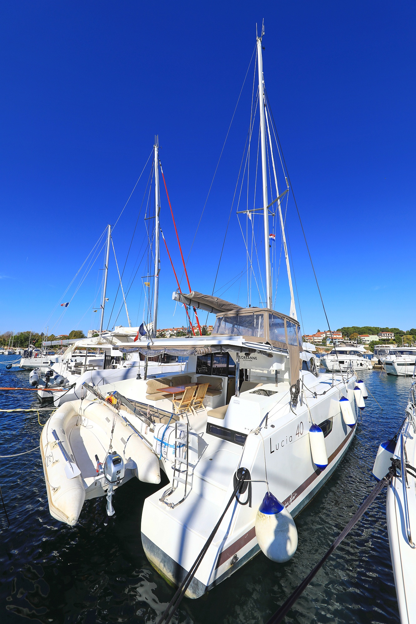 Photo #3 - Fountaine Pajot Lucia 40 - 3 cab. (Floreanne) in Pula - 38456
