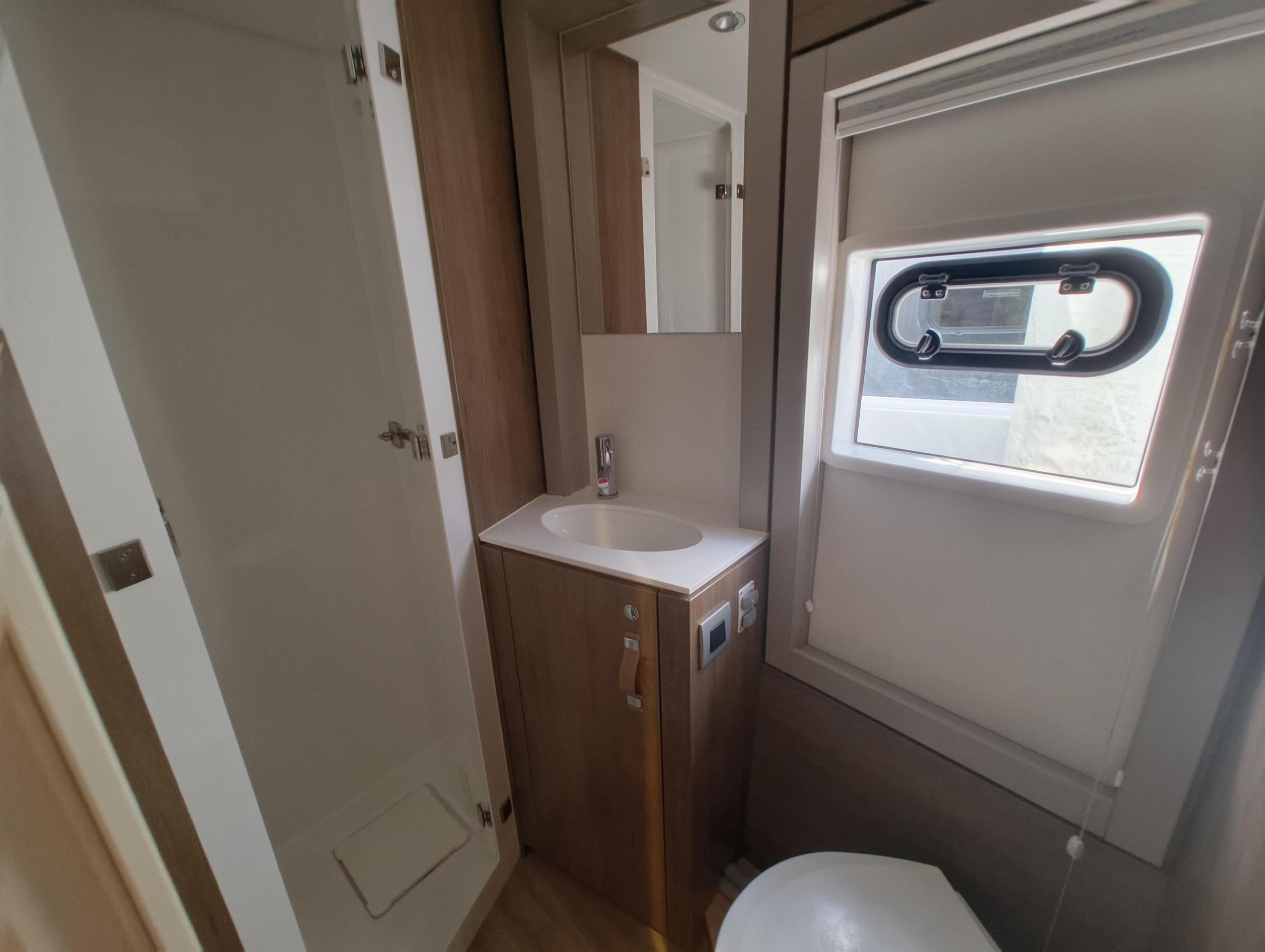 Bali 4.4 - 4 + 2 cab. — photo 12