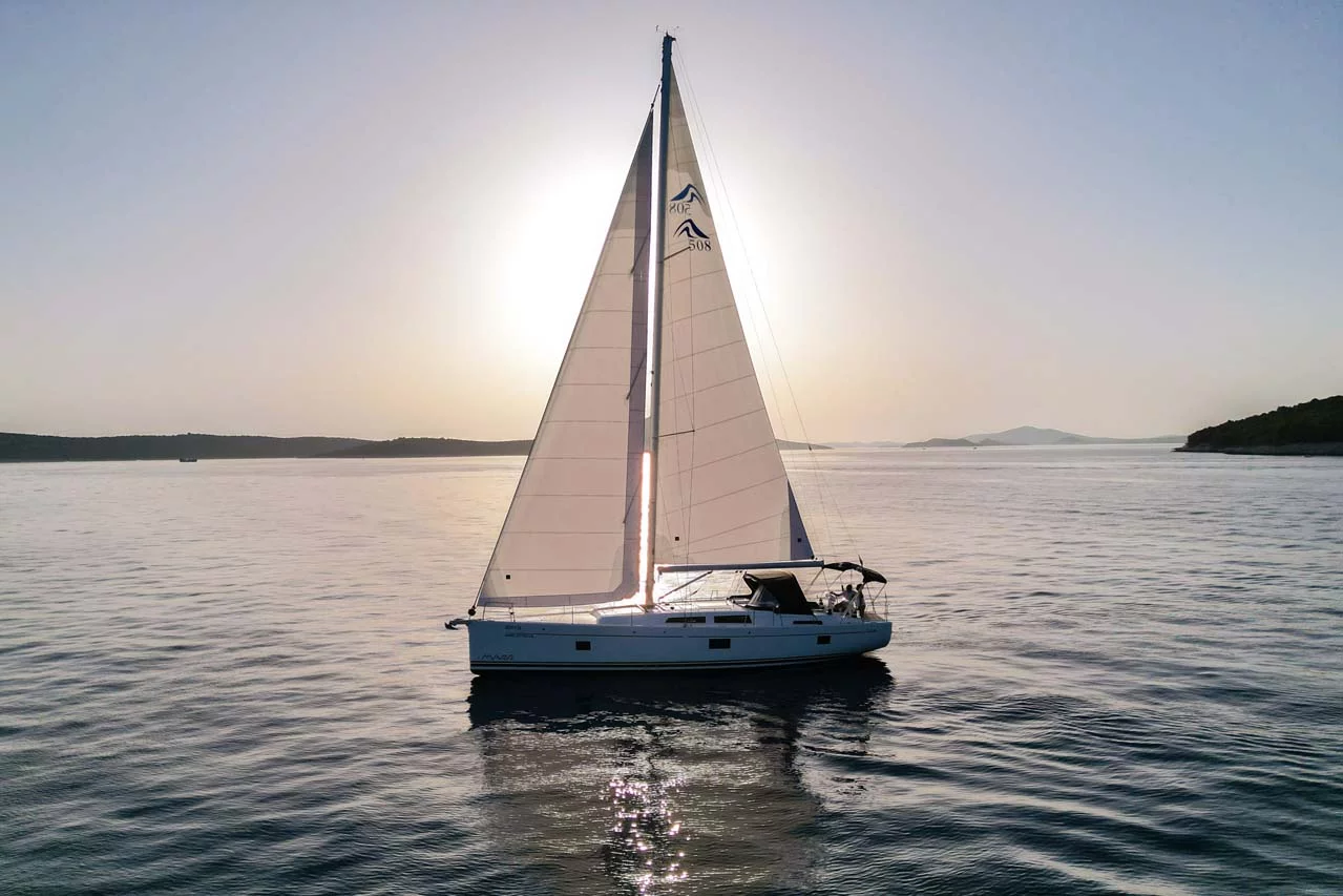 Hanse 508 - 4 + 1 cab. (Mare Estrella)  - 18