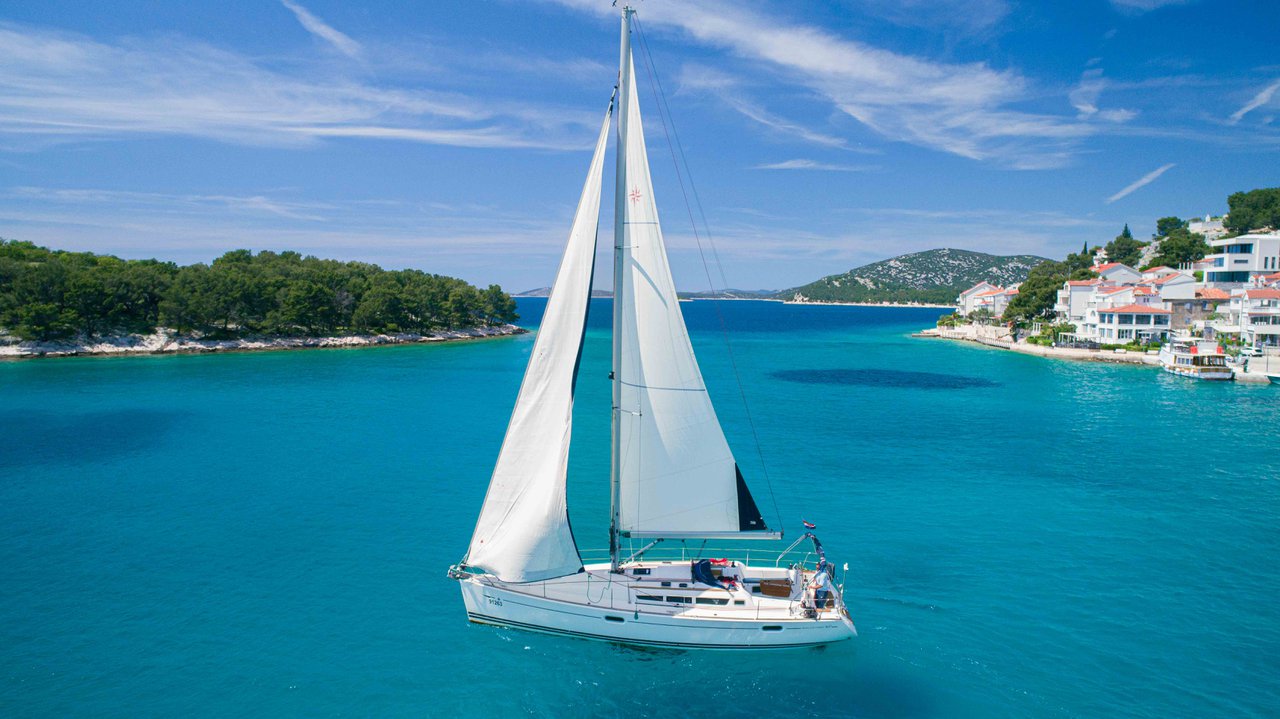 Photo #1 - Sun Odyssey 42i (Ema) in Tribunj - 38524