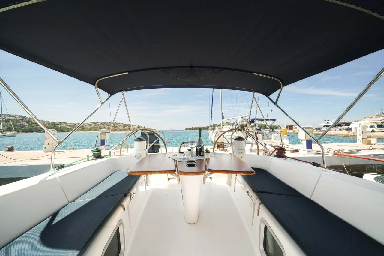 Sun Odyssey 42i (Ema)  - 22