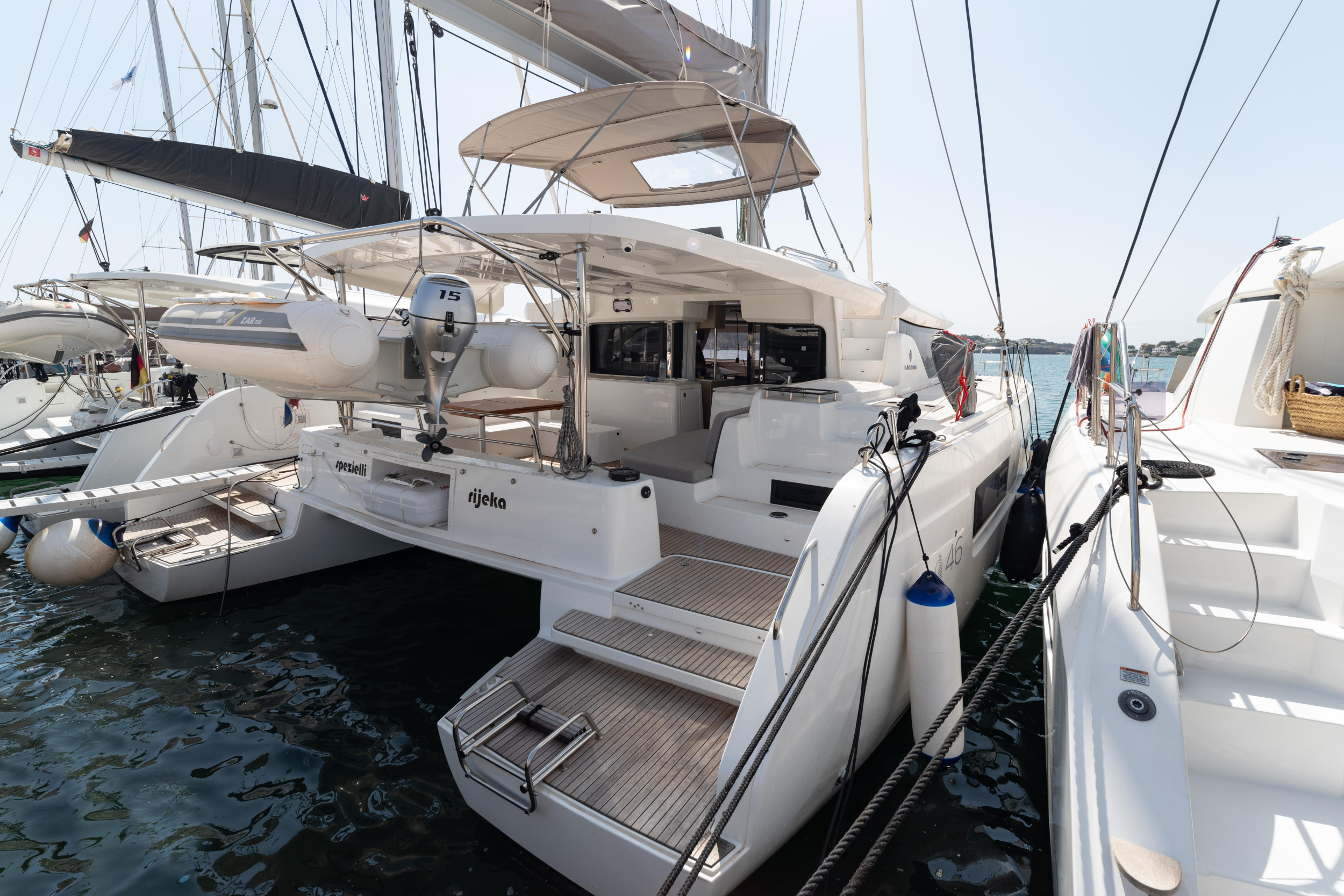Photo #3 - Lagoon 46 - 4 + 2 cab. (Spezielli) in Portocolom - 38535