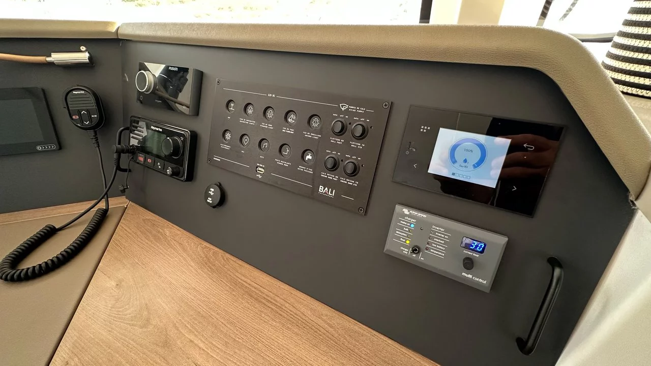 Bali 4.4 - 4 + 1 cab. (Annabell)  - 15