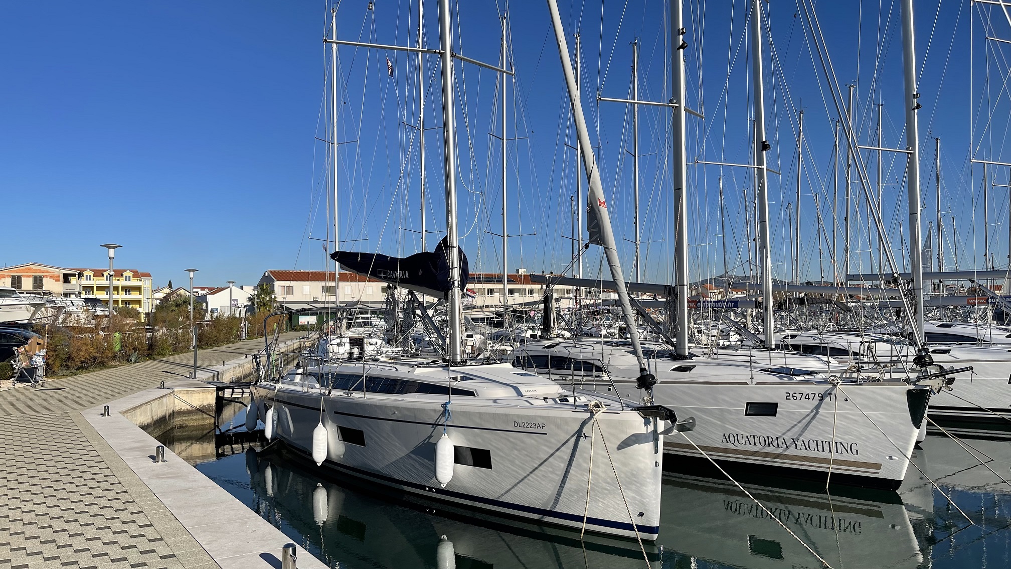 Photo #3 - Bavaria C42 (Tatyana) en Pirovac - 38581