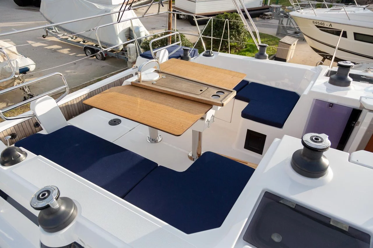 Bavaria C42 (Tatyana)  - 4