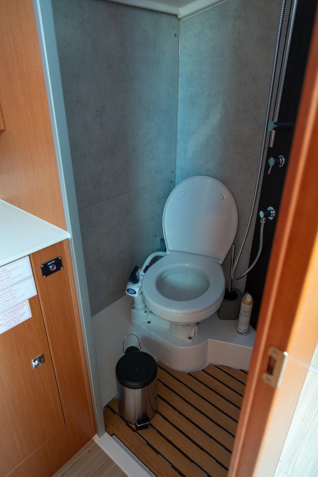 Photo #16 - Bavaria C42 (Tatyana) en Pirovac - 38581