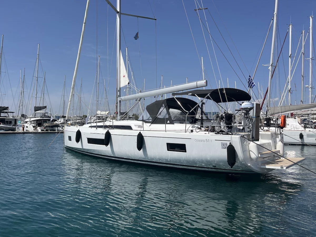 Oceanis 51.1 - 5 + 1 cab. (Olga)  - 2