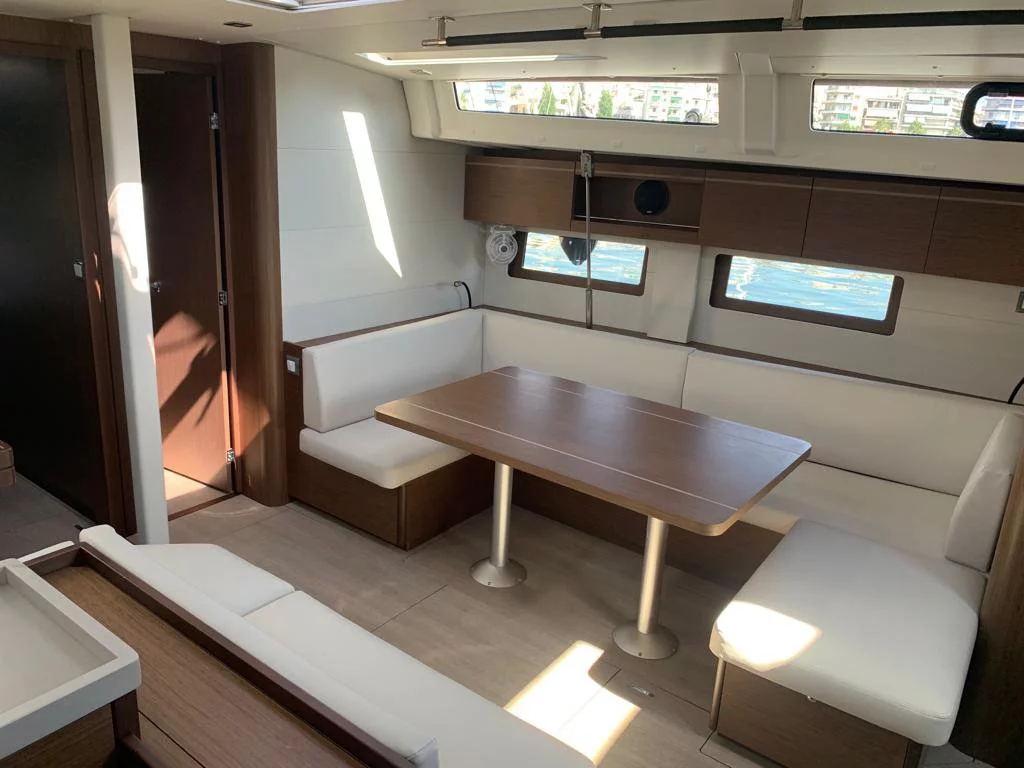 Oceanis 51.1 - 5 + 1 cab. (Olga)  - 12