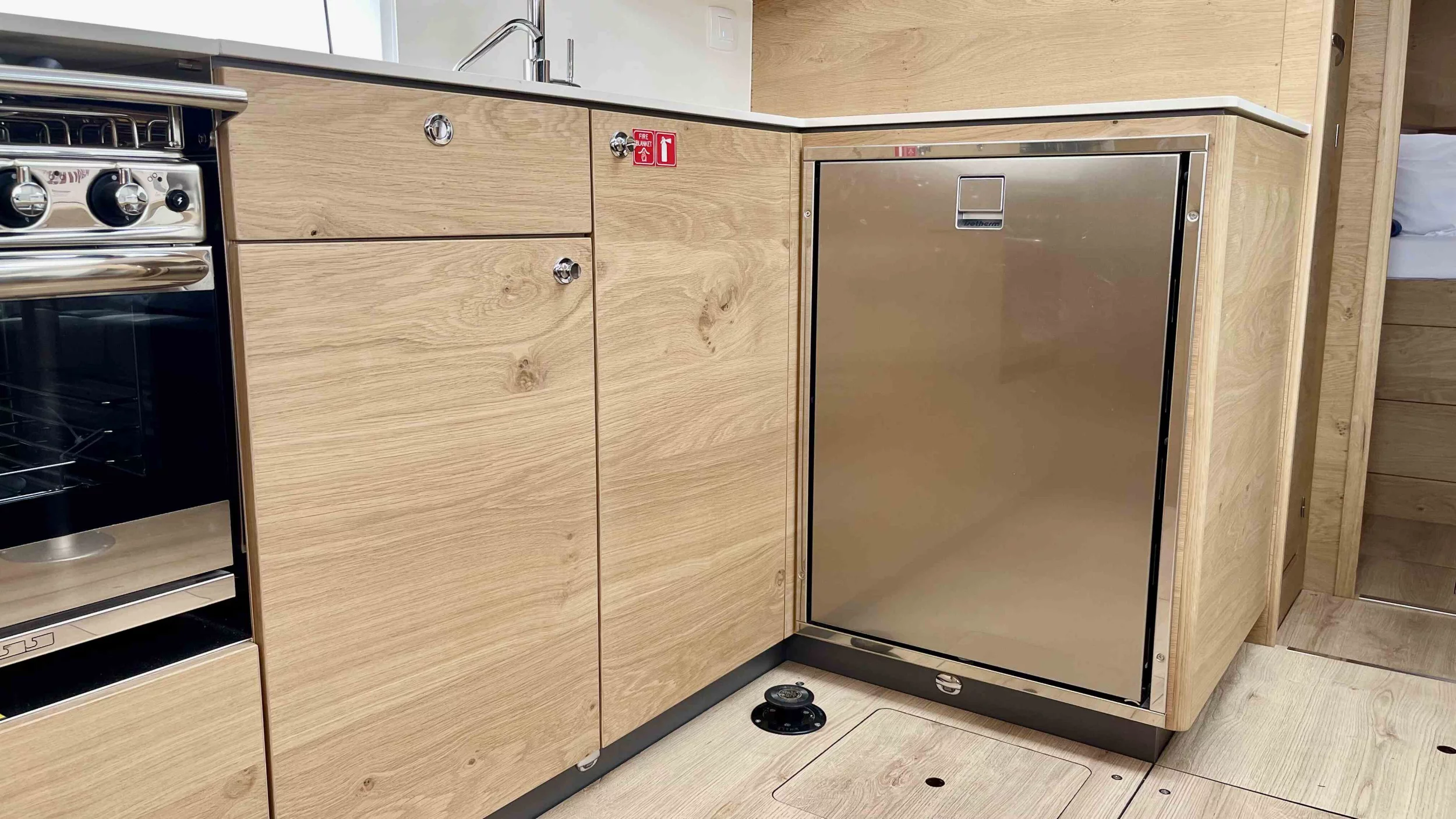 Elan Impression 45 - 4 cab. (Aurora)  - 17