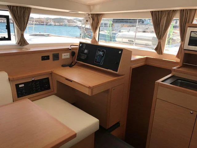 Lagoon 400 S2 - 4 + 2 cab. (Tulip)  - 5