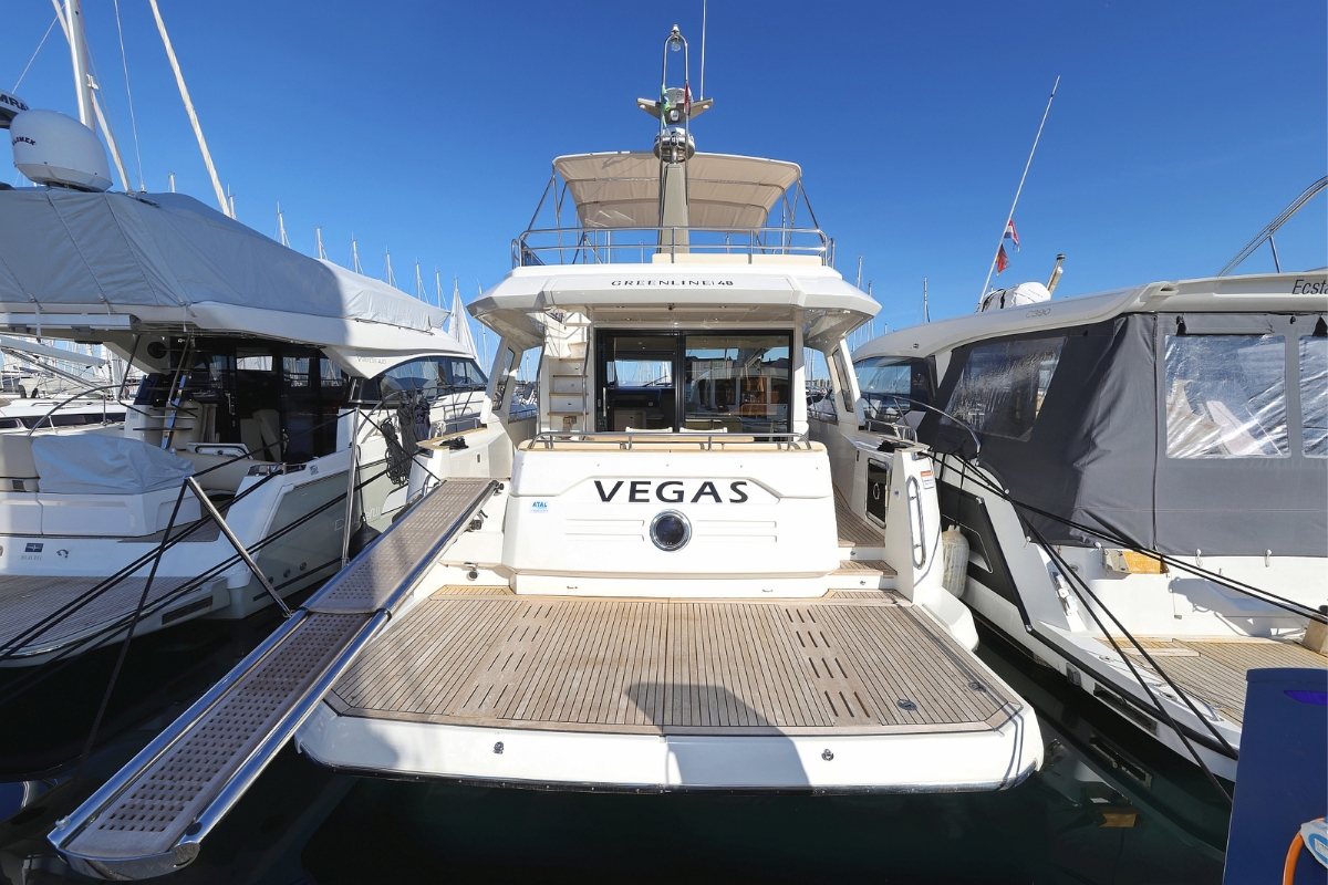 Photo #1 - Greenline 48 Fly (Vegas) en Biograd - 38617