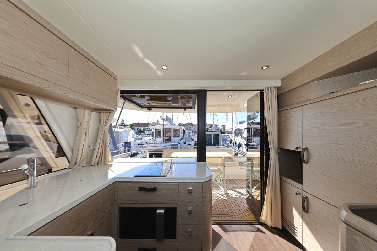 Photo #10 - Greenline 48 Fly (Vegas) en Biograd - 38617