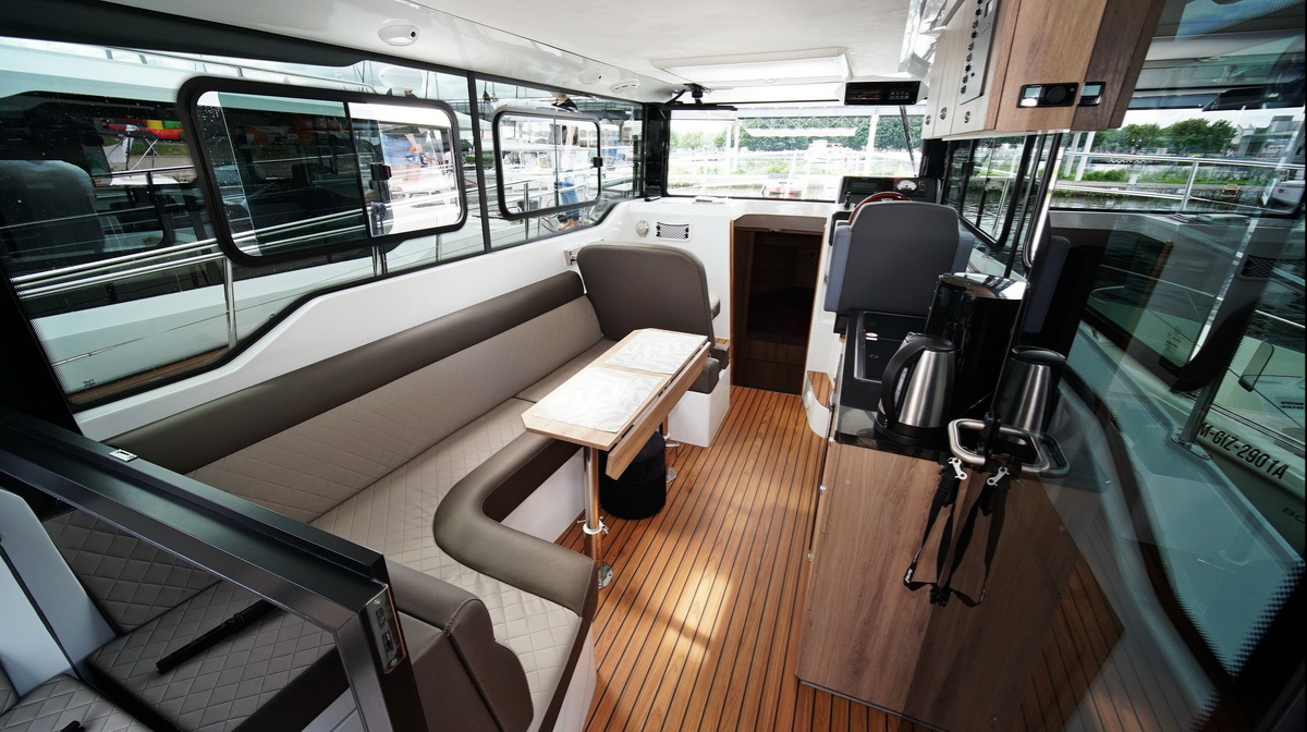 Photo #3 - Nikhen Aquasun 34 Sedan (Lili) in Trogir - 38630