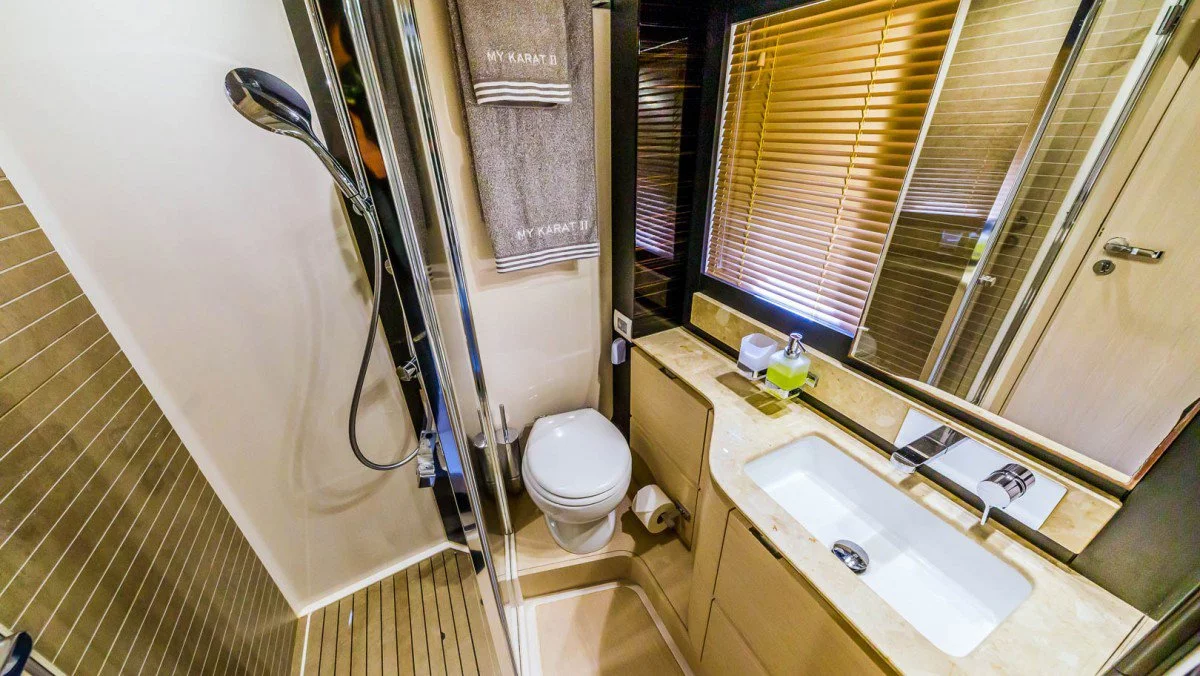 Azimut 66 - 4 + 1 cab. (MY My Karat II)  - 36