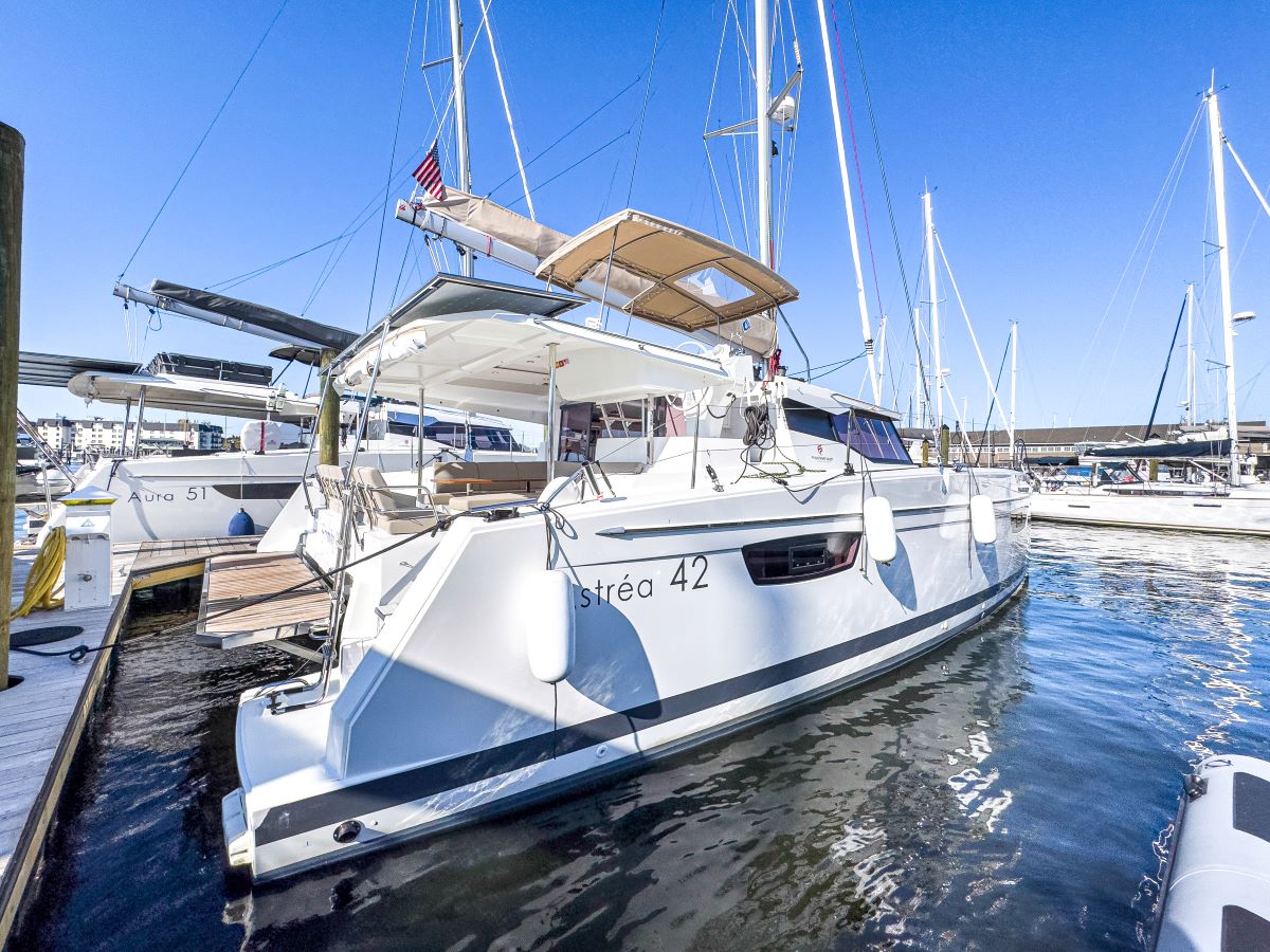 Photo #3 - Fountaine Pajot Astrea 42 Maestro (Serenity Now) in Nanny Cay - 38640