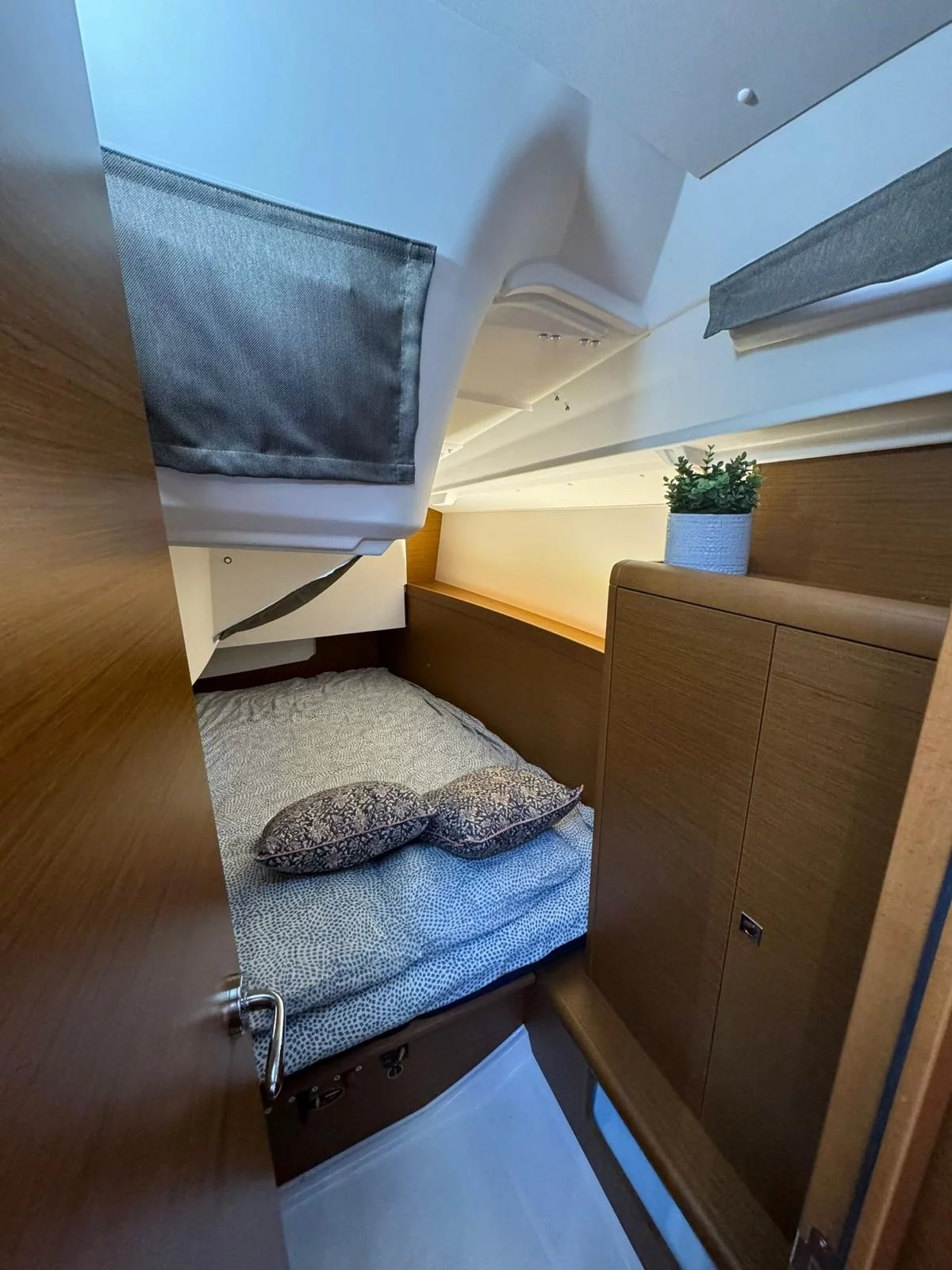 Sun Odyssey 349 (White Feather)  - 10