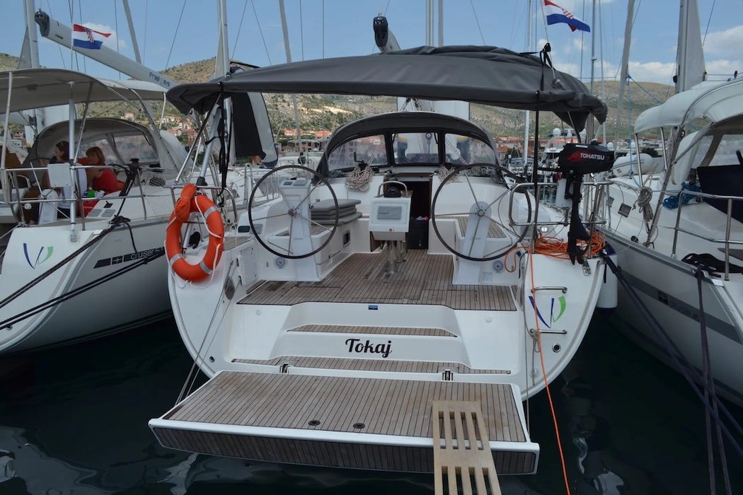 Photo #3 - Bavaria Cruiser 46 - 4 cab. (Tokaj) en Trogir - 38703