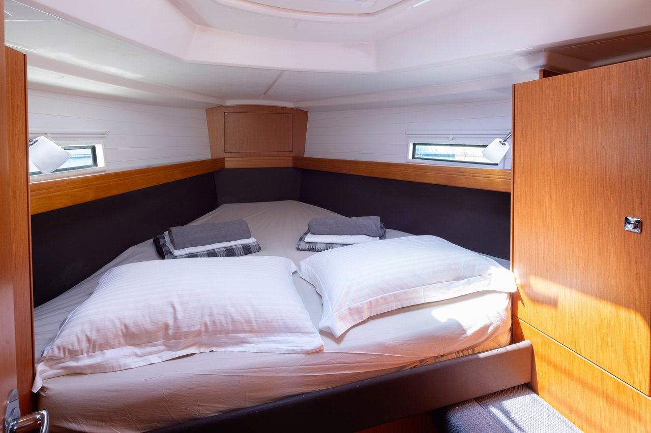 Photo #14 - Bavaria Cruiser 37 - 3 cab. (Athene) en Lefkada - 38710