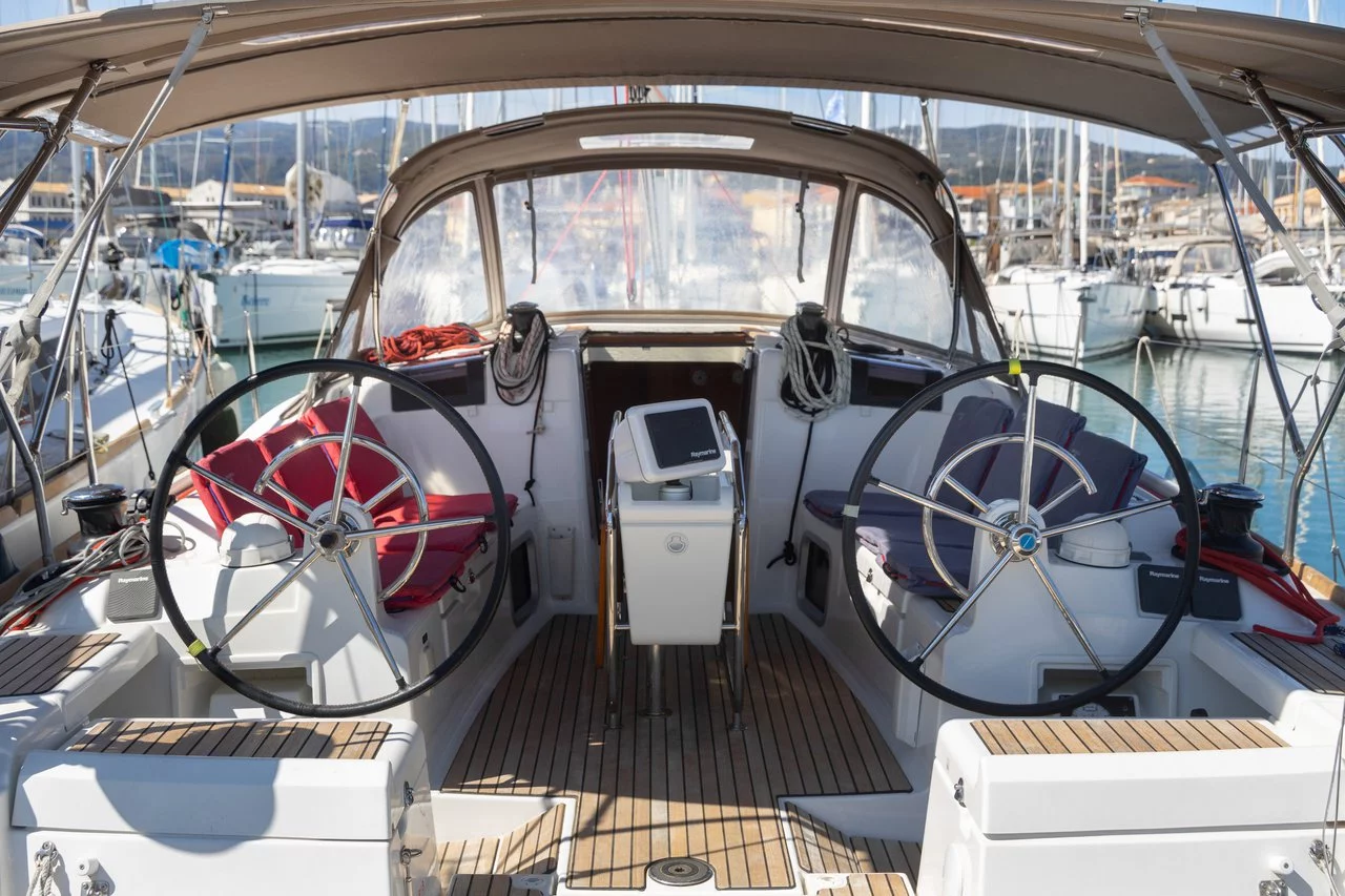 Sun Odyssey 419 - 3 cab. (Nirikos)  - 6