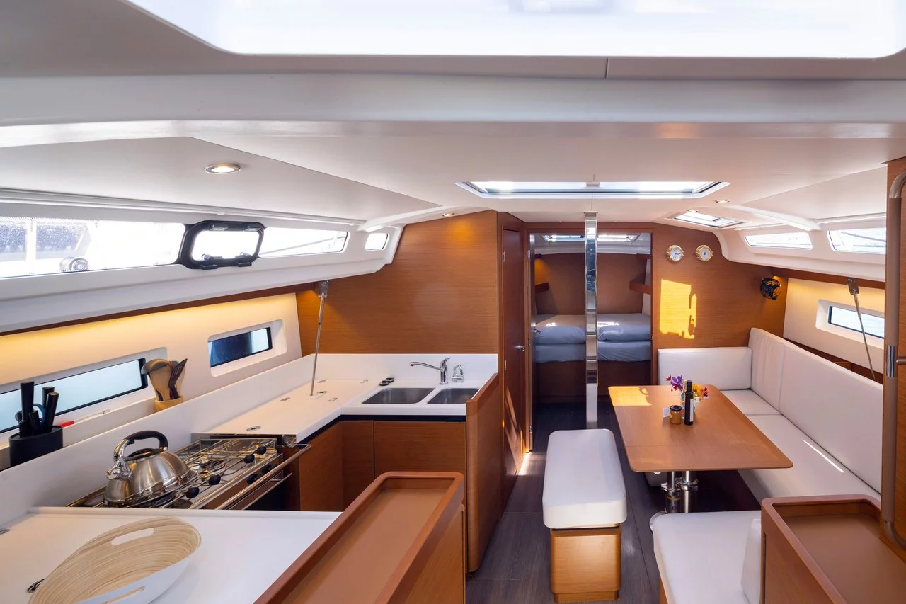 Sun Odyssey 440 (Asteri)  - 10