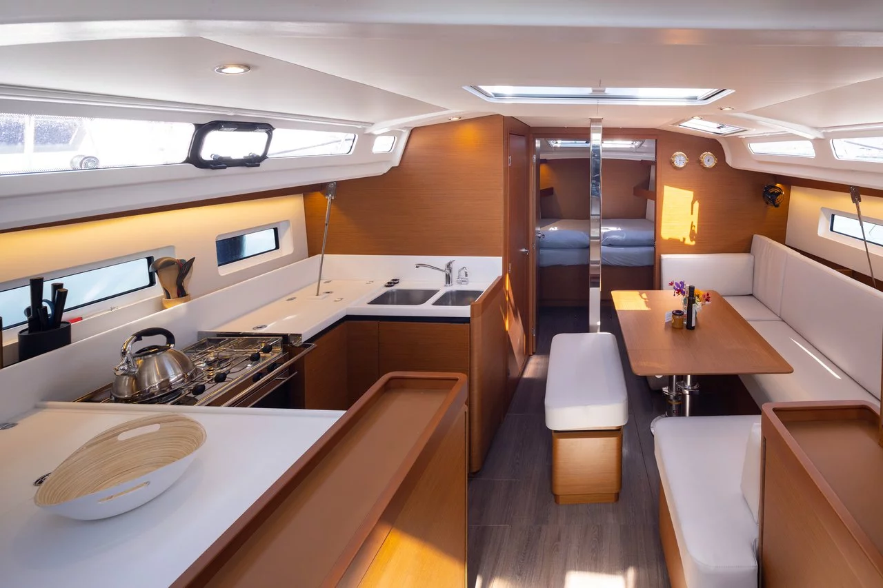 Sun Odyssey 440 (Asteri)  - 11