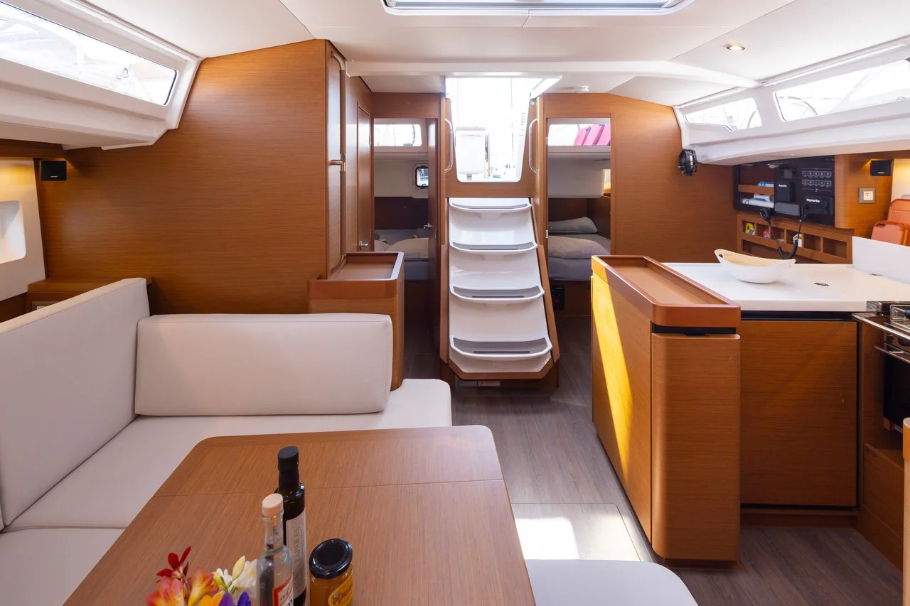 Sun Odyssey 440 (Asteri)  - 12