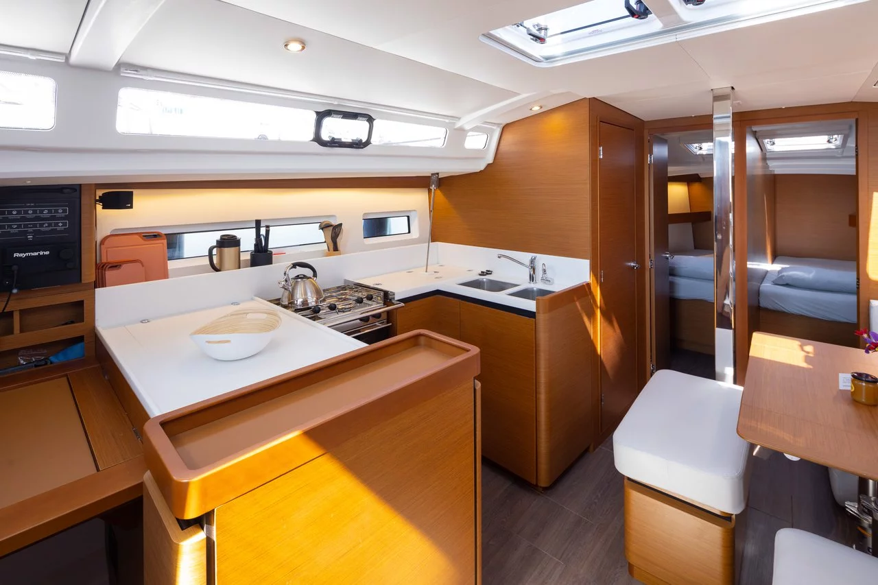 Sun Odyssey 440 (Asteri)  - 14