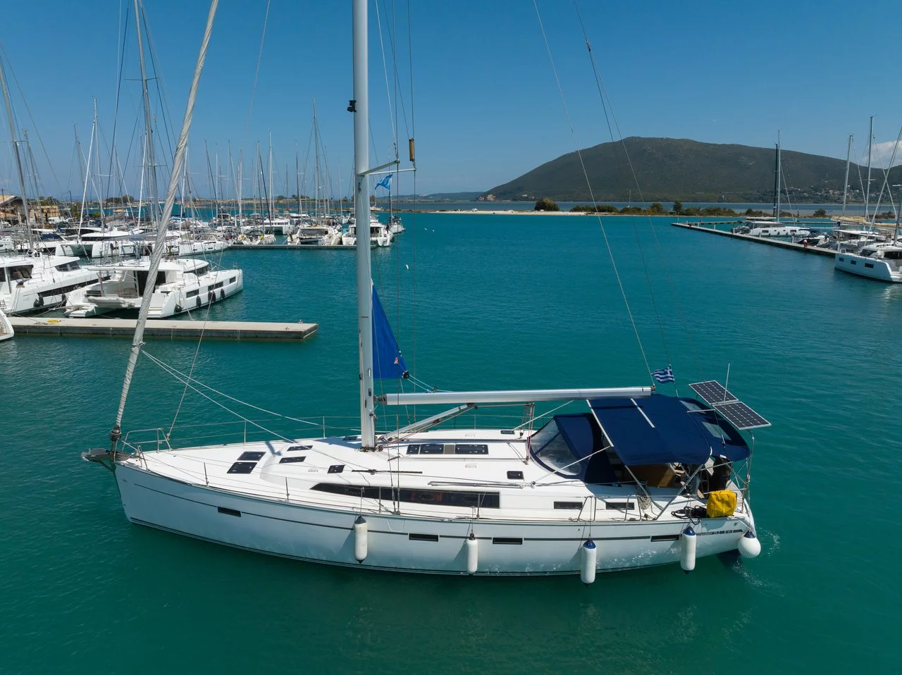 Bavaria Cruiser 51 (Roxane)  - 0