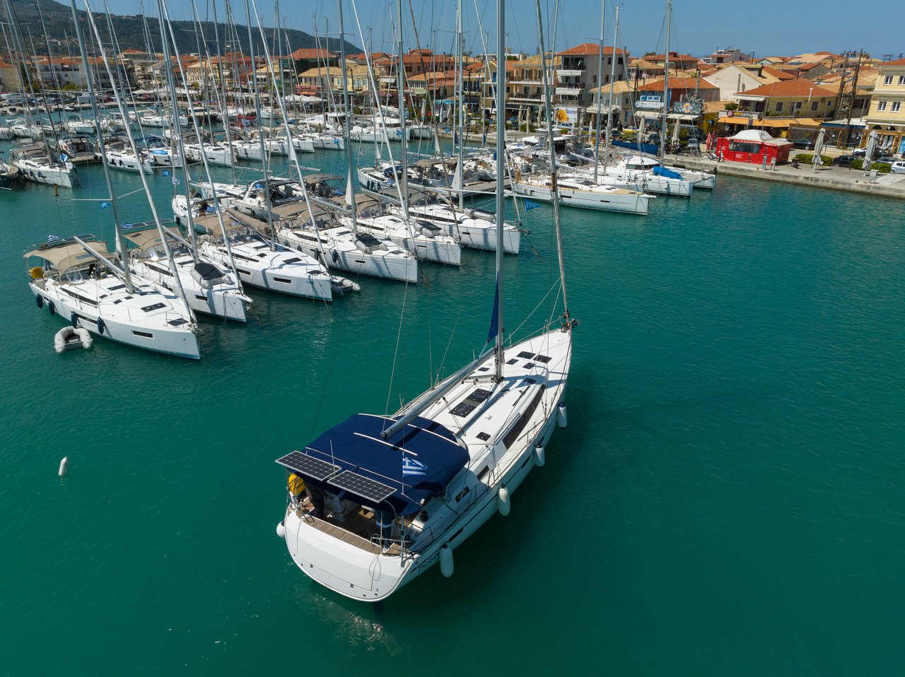 Photo #4 - Bavaria Cruiser 51 (Roxane) en Lefkada - 38722