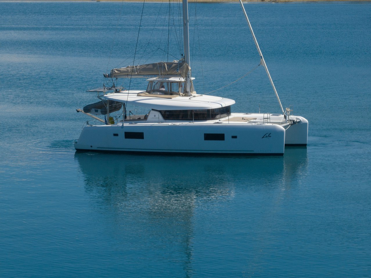 Photo #3 - Lagoon 42 - 4 + 2 cab. (Lola) en Lefkada - 38723