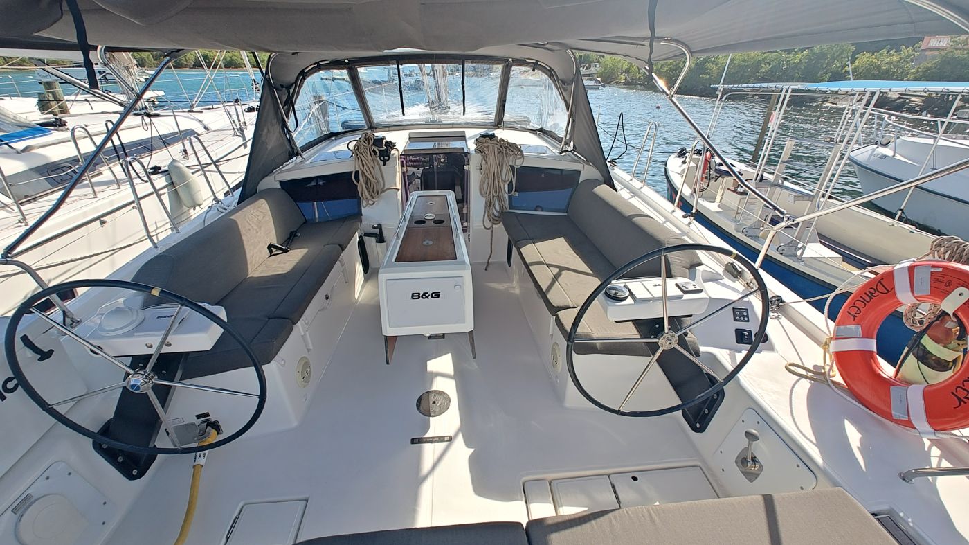 Dufour 430 — photo 4