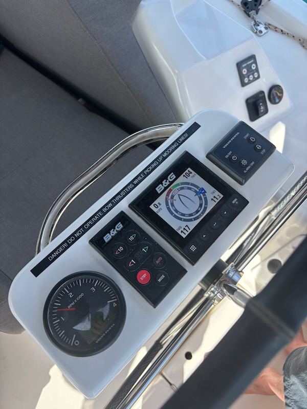 Dufour 430 — photo 10