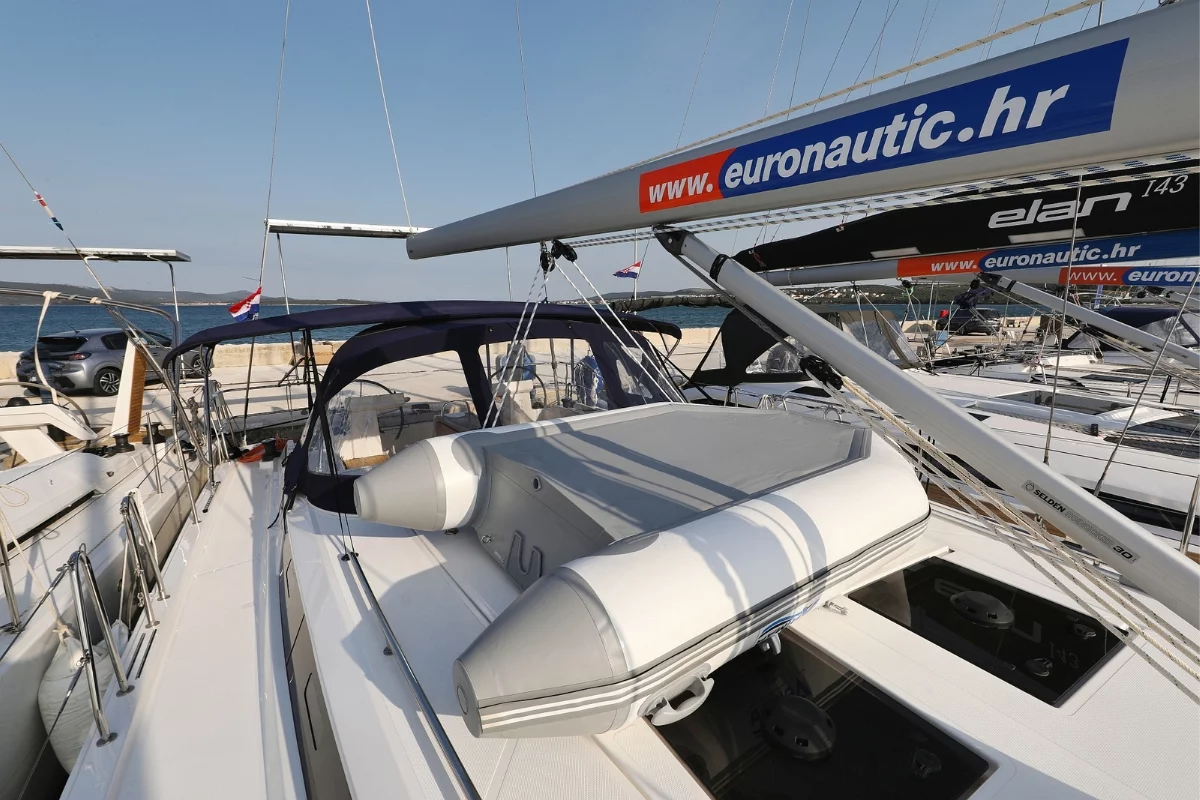 Bavaria C45 Holiday - 5 cab. (Bella)  - 3