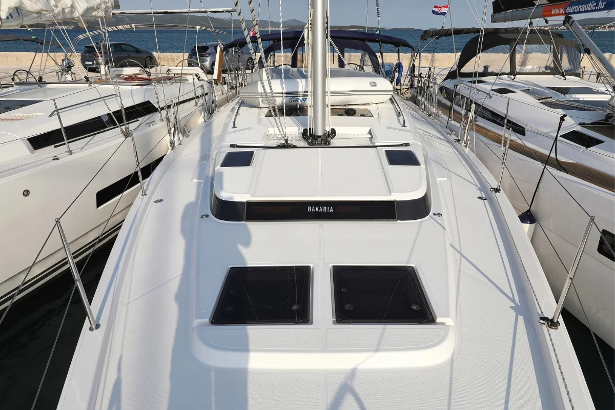 Bavaria C45 Holiday - 5 cab. (Bella)  - 4