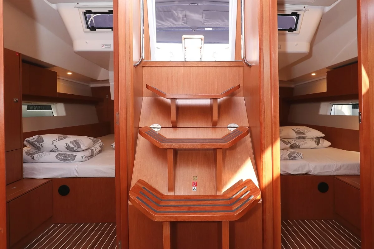 Bavaria C45 Holiday - 5 cab. (Bella)  - 8
