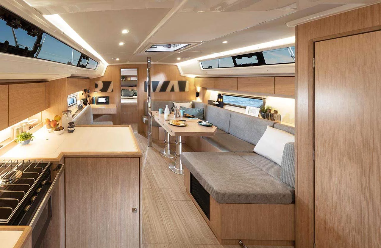 Bavaria C42 (Fortuna)  - 6