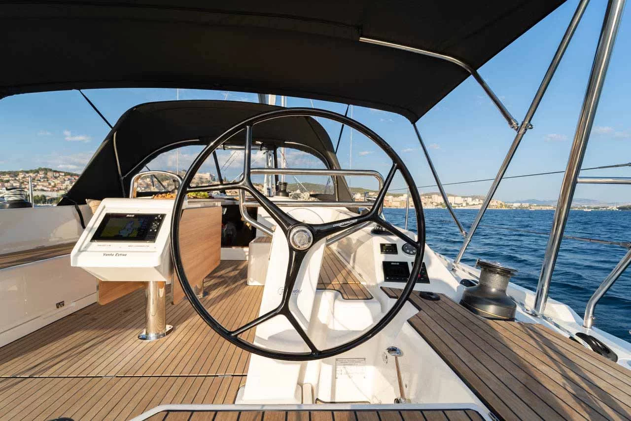 Bavaria C42 (Vento Estivo)  - 13