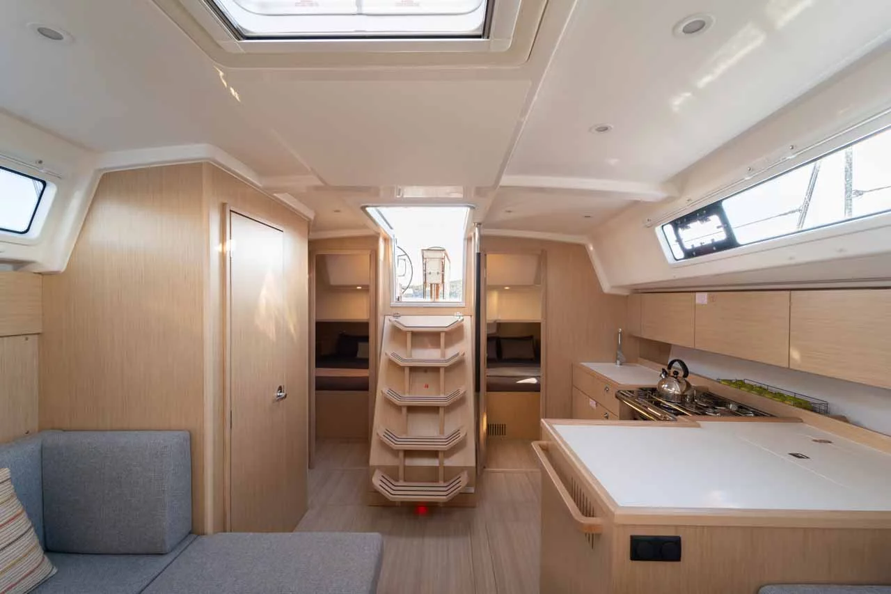 Bavaria C42 (Vento Estivo)  - 16