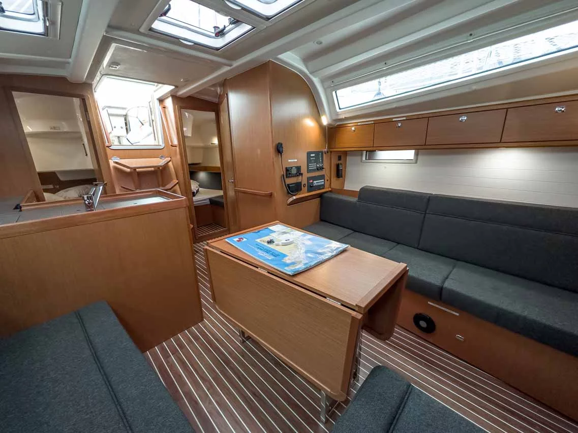 Bavaria Cruiser 37 - 3 cab. (Caipirinha)  - 9