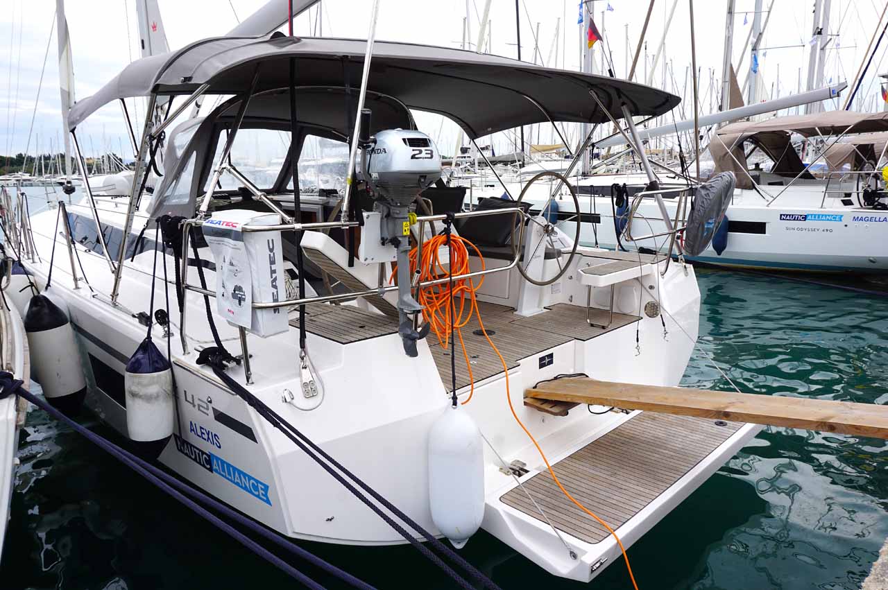 Photo #3 - Bavaria C42 (Alexis) in Corfu - 38776