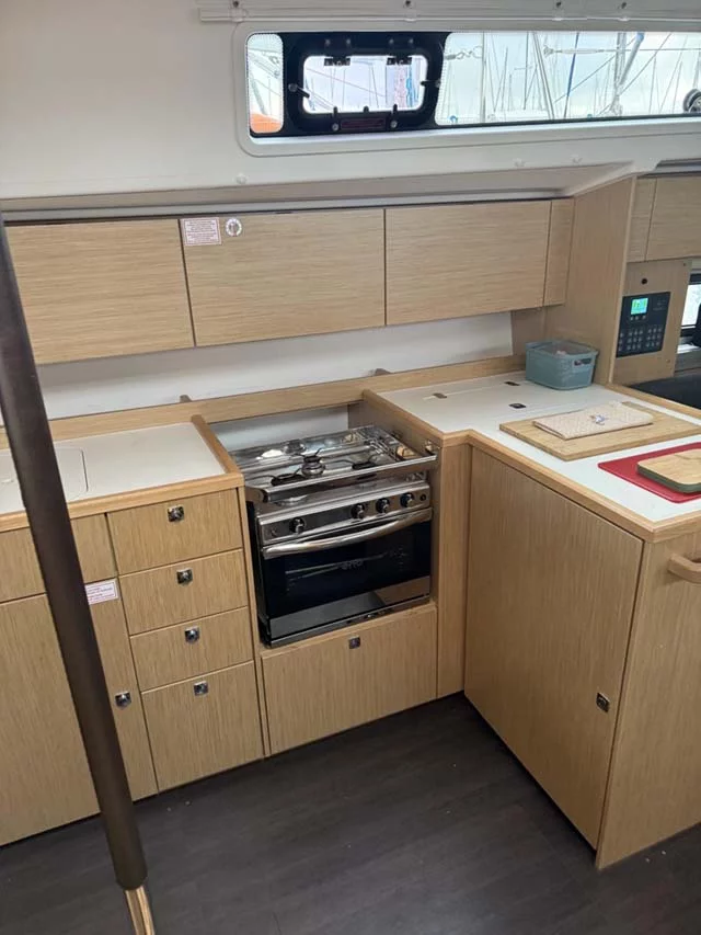 Bavaria C42 Style (Aurelia)  - 7
